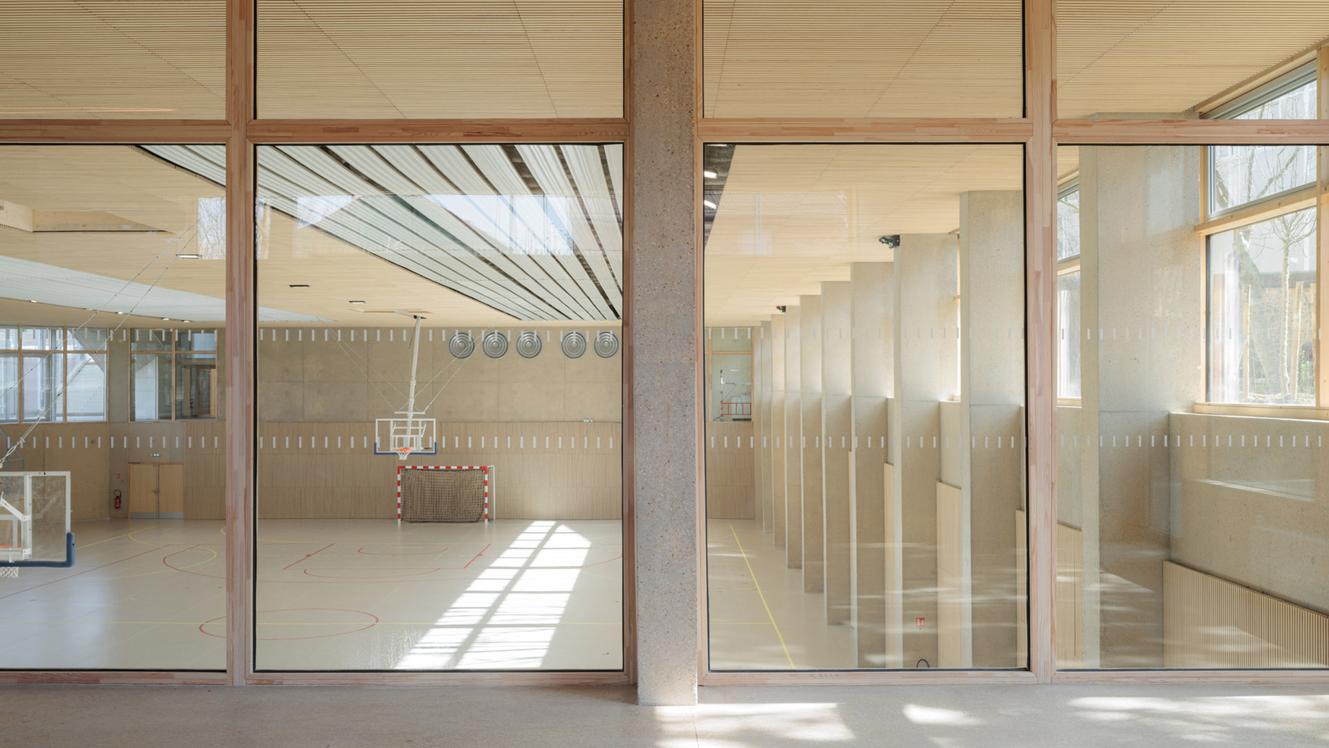 Polideportivo estructural (63-)